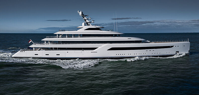 Zen yacht by Feadship sea trials